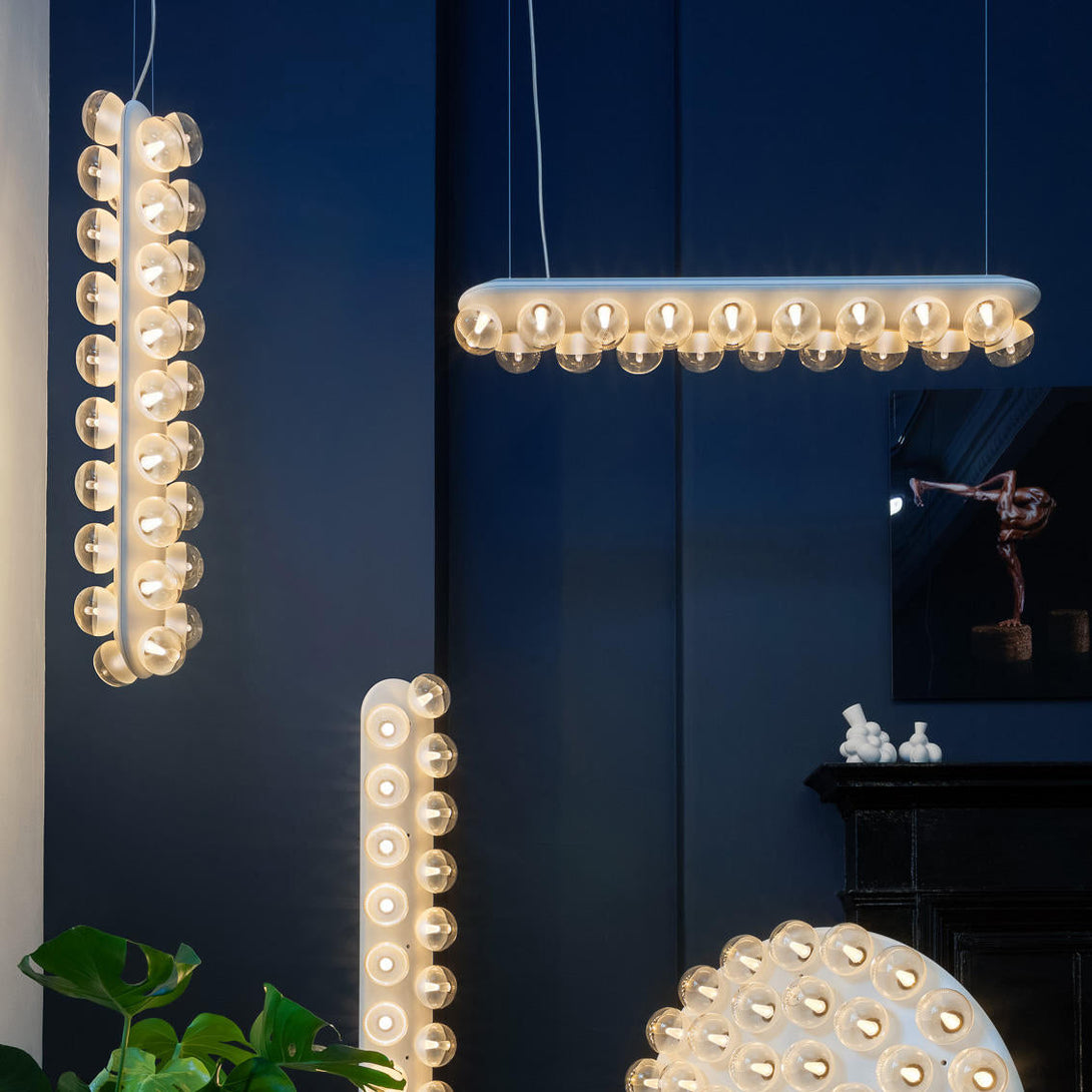 Prop Chandelier – Lumifys