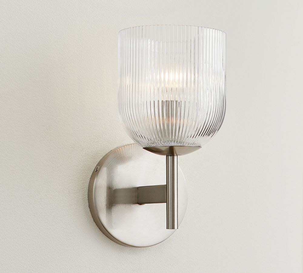 Cooper Ribbed Glass Sconce (9")