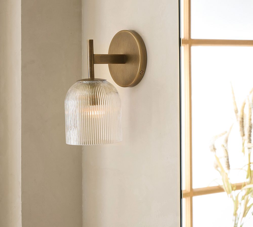Cooper Ribbed Glass Sconce (9")
