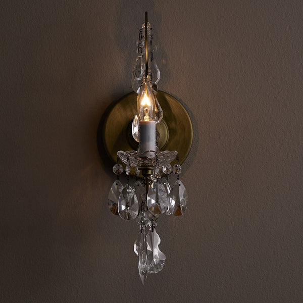 Manor Court Crystal Single Sconce